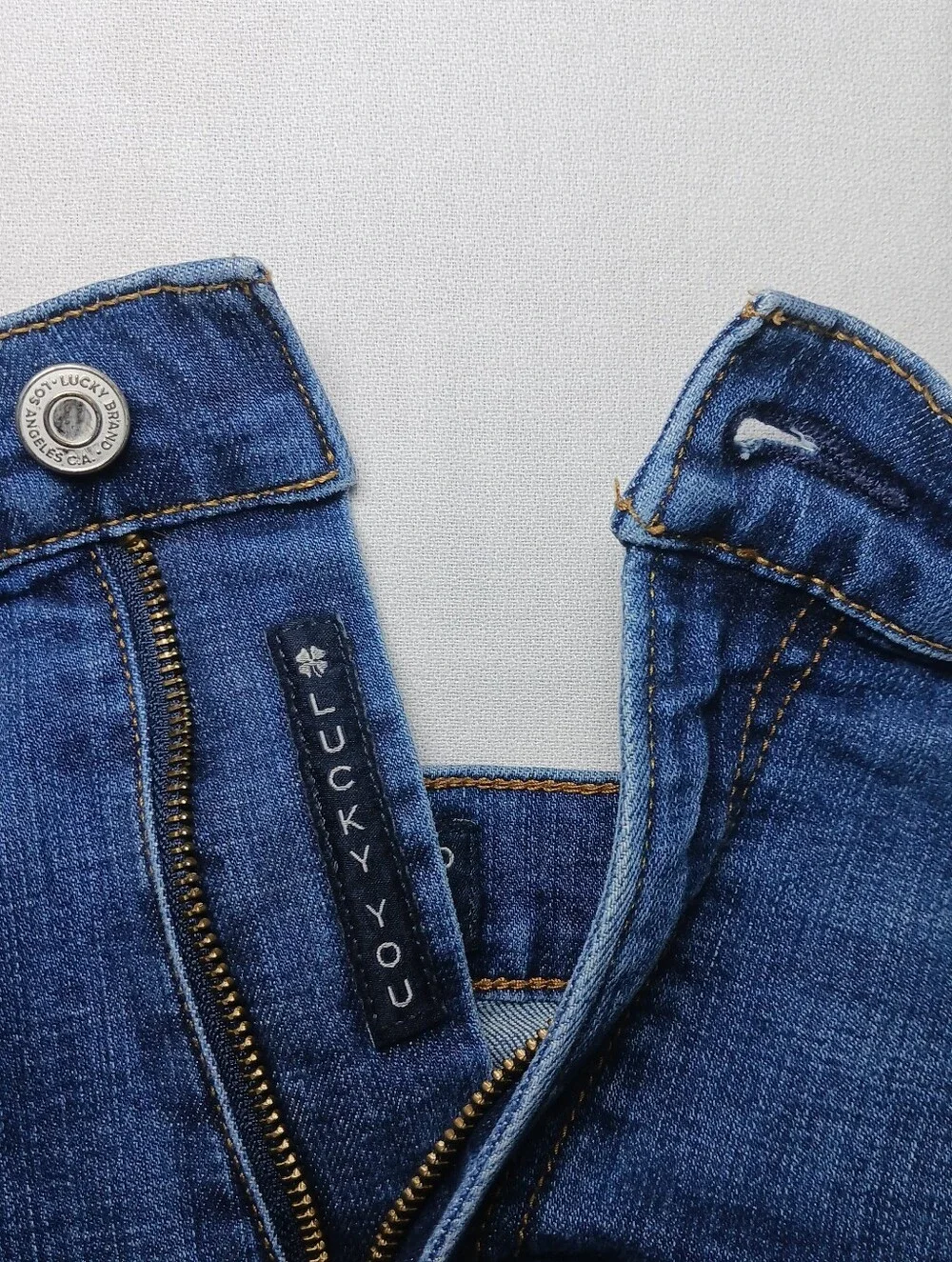 Lucky Brand 410 Mens Athletic Slim Fit Jeans 36X34 Dark Blue Stretch Denim